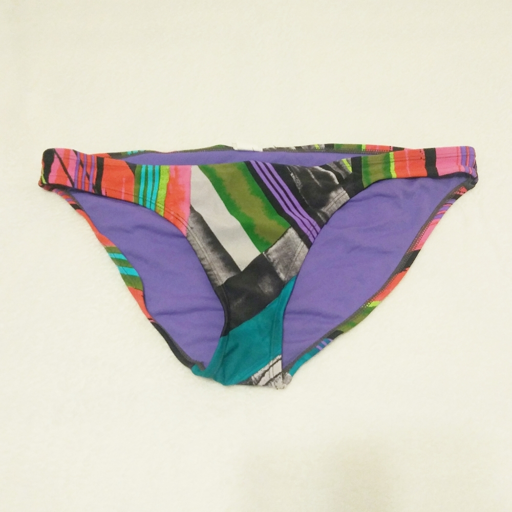 Xhiliration Multicolored Bikini Bottoms Large